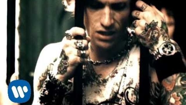 Buckcherry - Crazy Bit*h (Video)