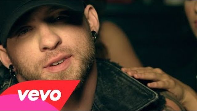 Brantley Gilbert - Bottoms Up