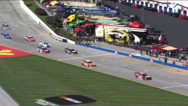 Elliott hits wall with flat tire while leading
