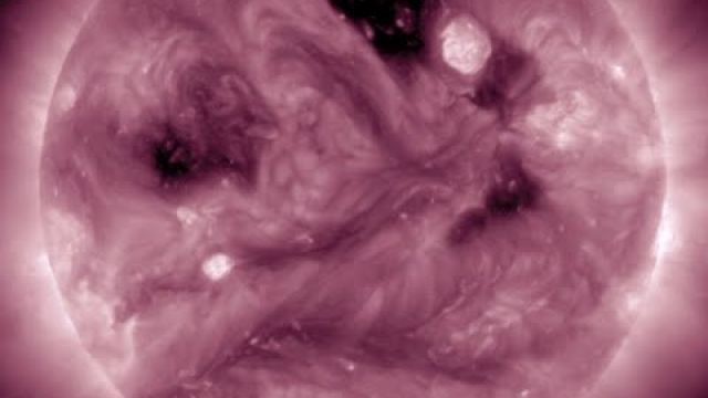 Space Weather, Planets Lining Up | S0 News April 30, 2015