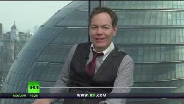 Keiser Report: Warren Buffett's Interest Rate Apartheid (E743)