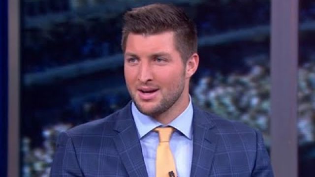 Tim Tebow Returning to NFL - Signs with Philadelphia Eagles