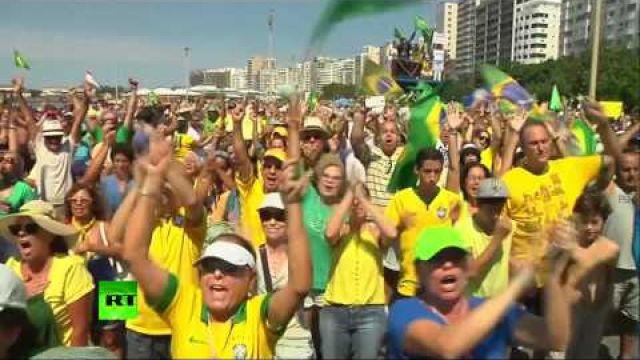 ‘Responsible for all that's wrong with Brazil’: Tens of thousands demandi President’s impeachment