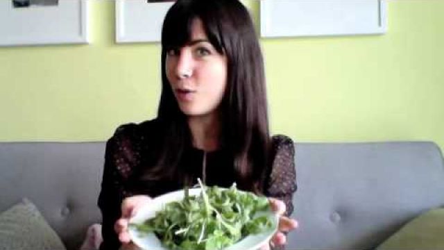 4 Foods to Banish Sugar Cravings & Belly Fat
