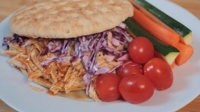 #LightenUp | Pulled Pork Sandwich