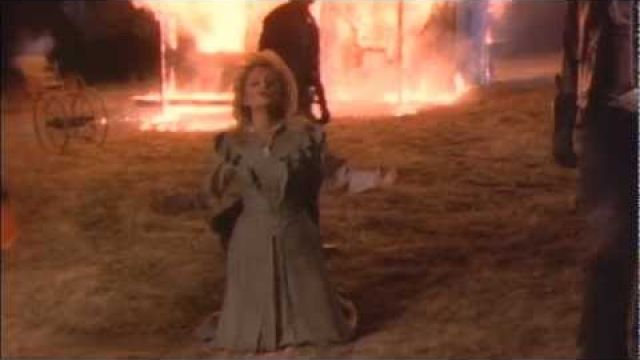 Bonnie Tyler - Holding Out For A Hero HD