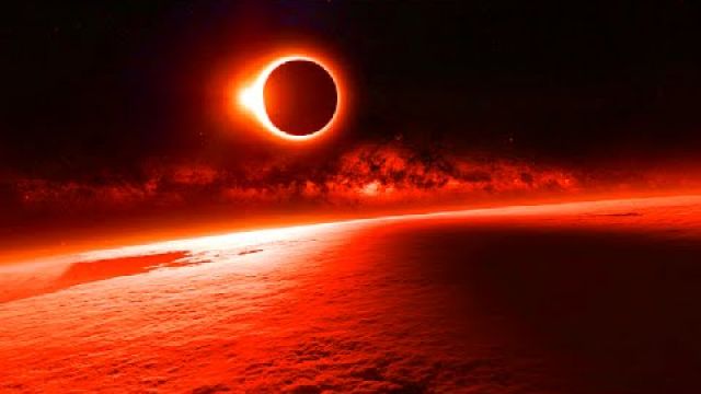 SOLAR ECLIPSE/SUPER MOON